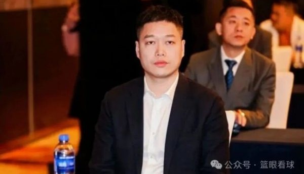 宋凌杰：从倒数鱼腩到联赛黑马，宁波男篮要在后八一时代冲季后赛