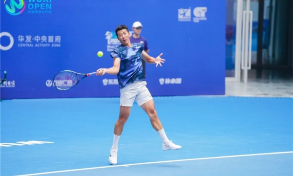 WUXI OPEN | 李喆、崔杰双双挺进16强，5月7日孙发京再度出战!