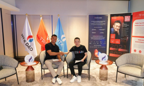 孙宇晨梦幻联动新加坡门将 哈桑·桑尼跨界出任HTX首席安全官